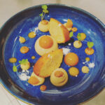 Financiers amande, gelée de mangue et crémeux café